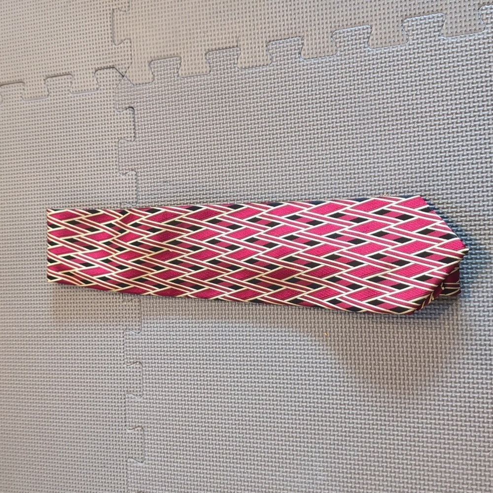 DeSantis Collection silk tie